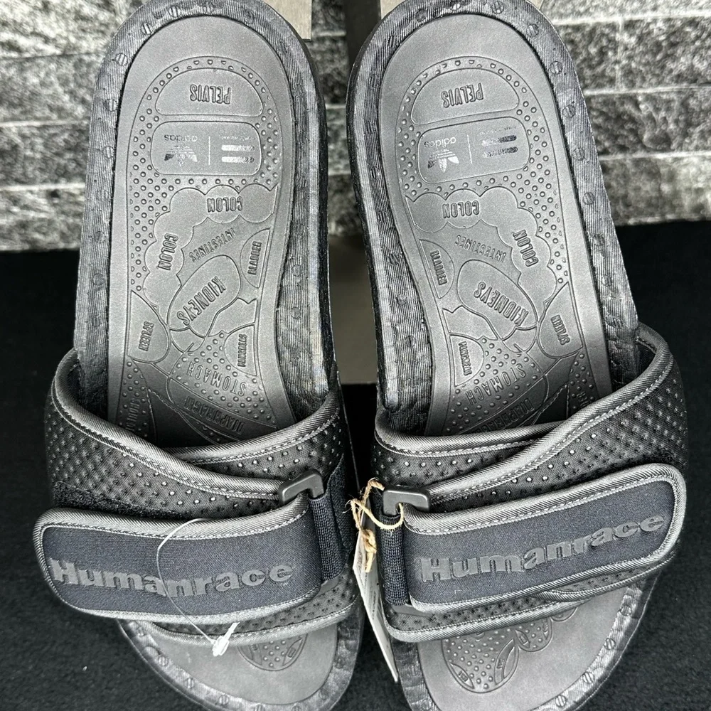 Adidas - Pharrell x Chancletas Human Race Black Future - M7W8.5
